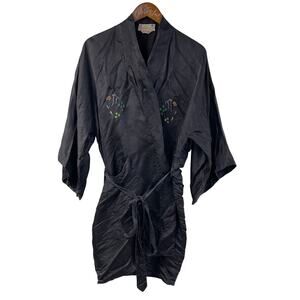 Golden Dragon Embroidered Kimono Robe Black Large Vintage Tie